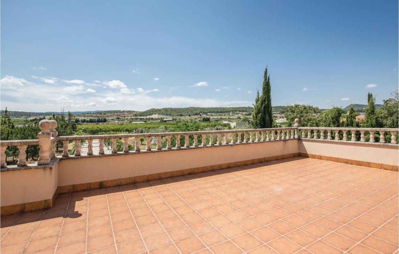 Awesome Home In Caravaca With Kitchen Каравака де ла Крус Екстериор снимка